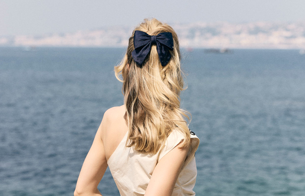 Alexandre de Paris hair accessories : jaw clips, hair